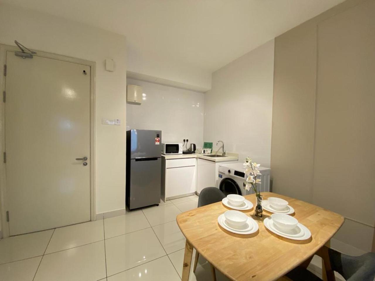 Arte Mont Kiara By Cozynest Apartment Kuala Lumpur Exterior photo