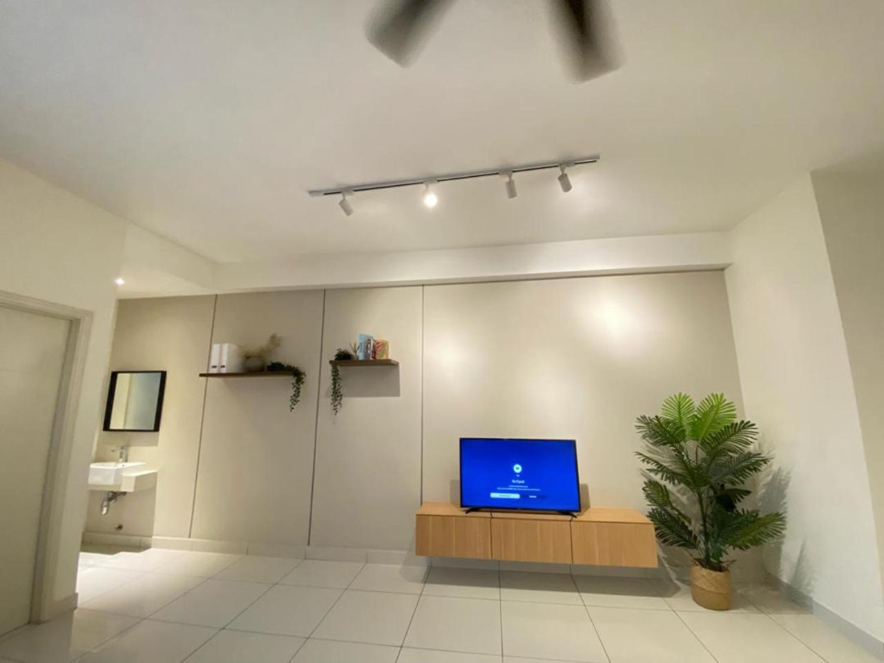 Arte Mont Kiara By Cozynest Apartment Kuala Lumpur Exterior photo